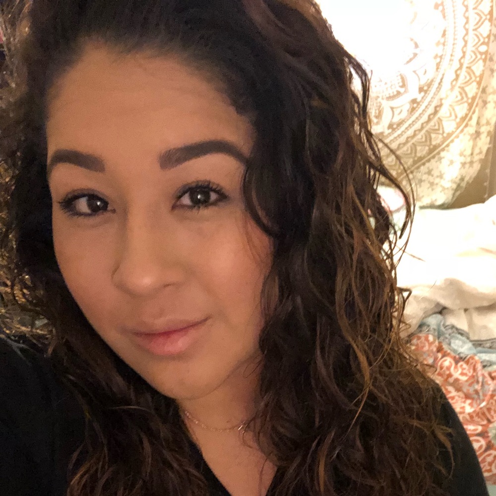 Meet your Posher, Lurdes